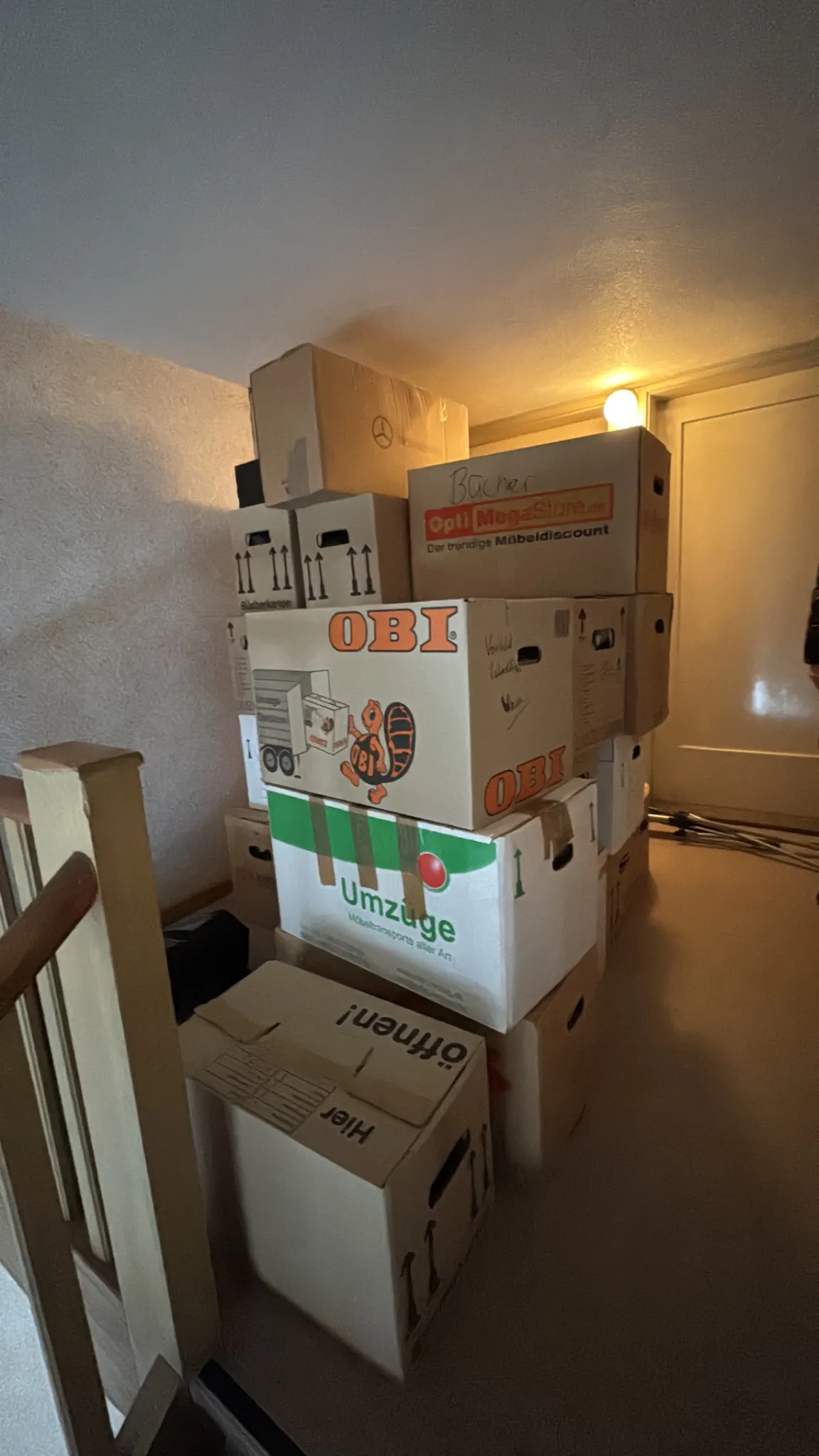 Umzugsunternehmen Nürnberg – LKW und Team von Xpress